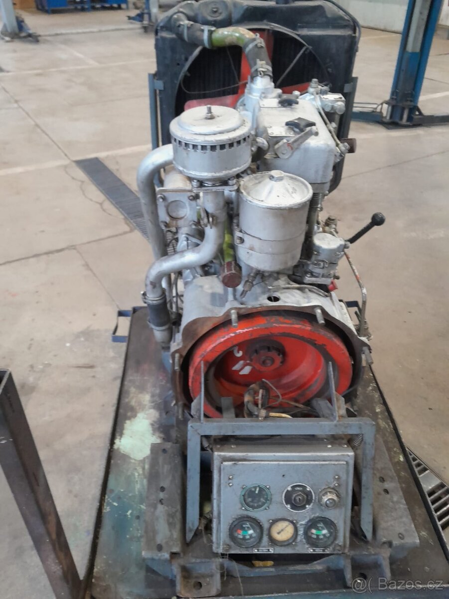 ŘADOVÝ DVOUVÁLEC - 2