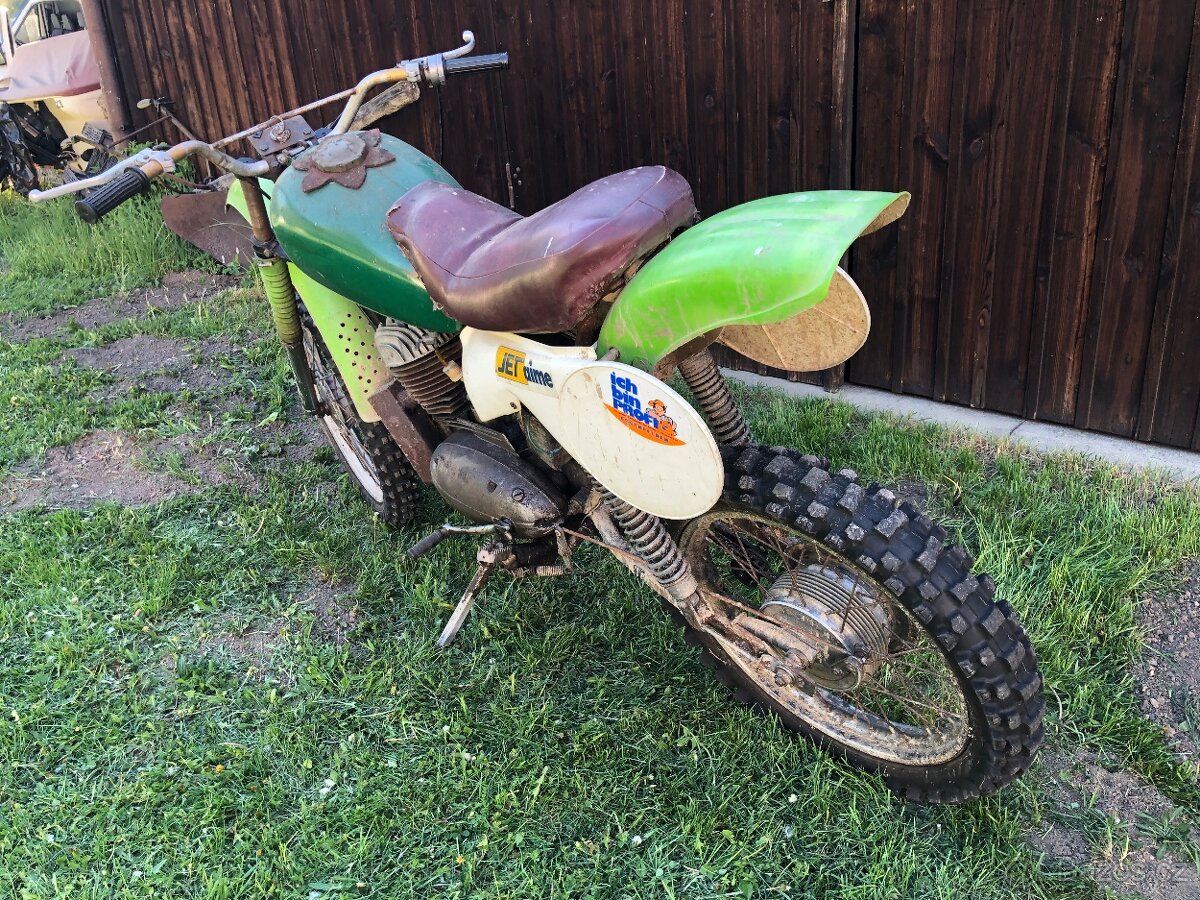 Jawa 250 Cross - 2