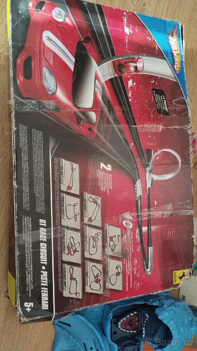 Hotwheels ultimátní autodráha - 2