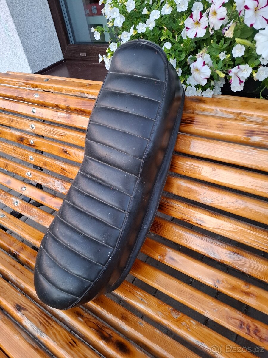Sedadlo Jawa 20, 21 - 2