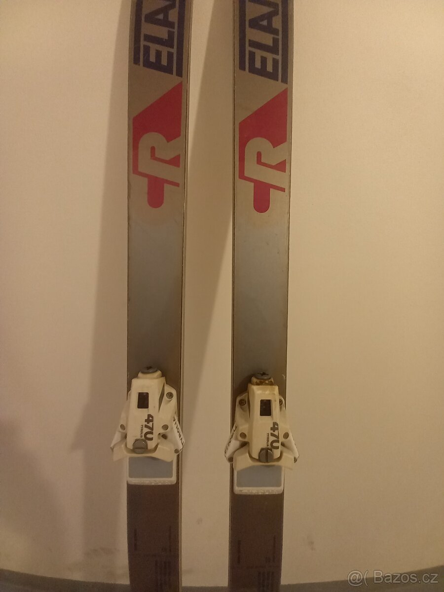 Retro lyže ELAN, Sulov a Mladost. - 2