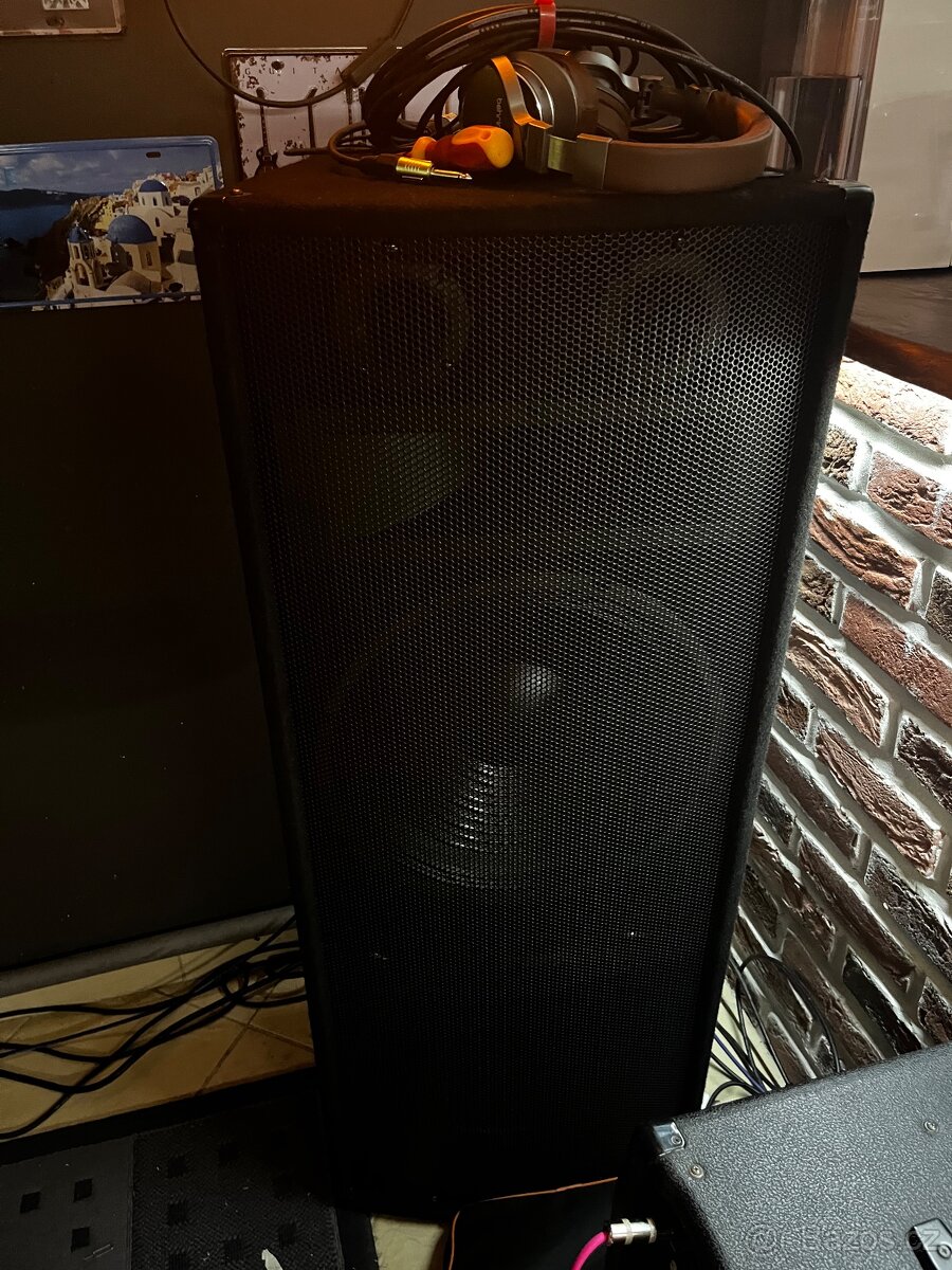 OMNITRONIC pasivní reproboxy 2x15” - 2