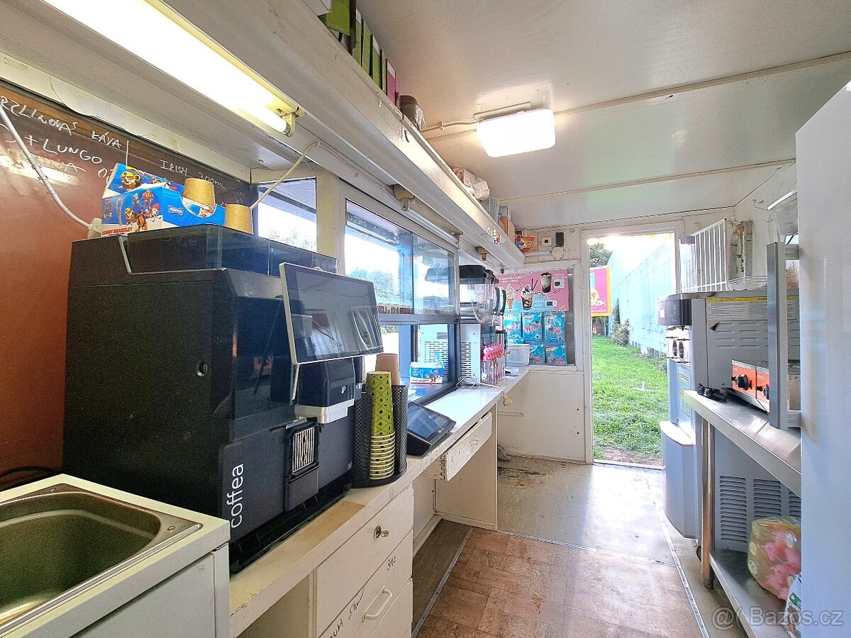 Pronájem plně vybaveného stánku rychlého občerstvení na atra - 2