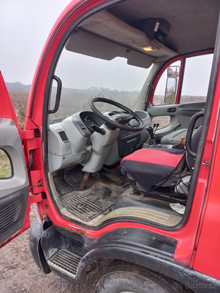 Avia D 75 , hákový nosič kontejneru - 2