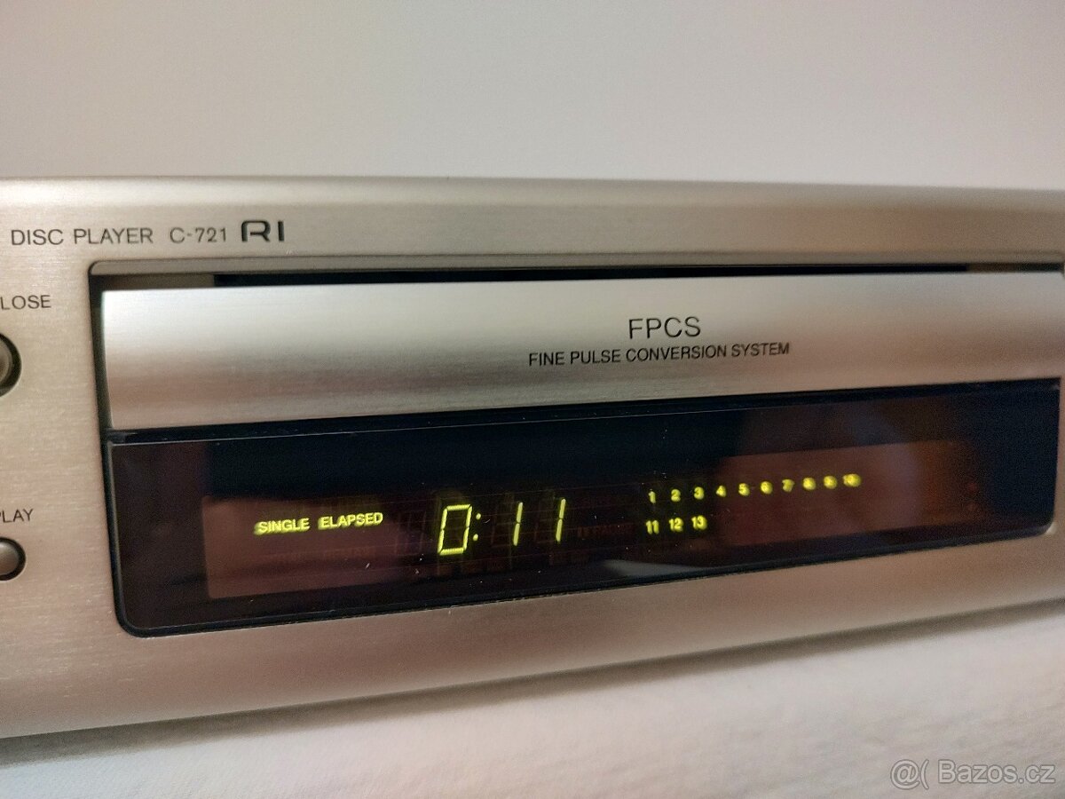 Cd přehrávač Onkyo - 2