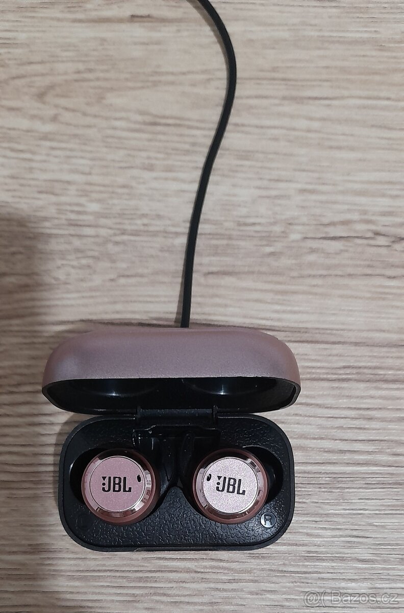 Bezdrátová sluchátka - 2