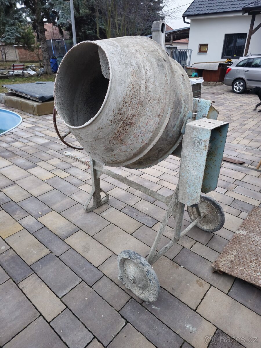 Stavebni míchačka 380 V - 2