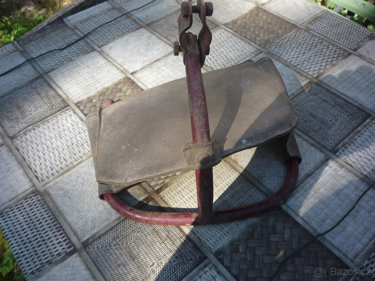 Stará dětská sedačka - 2