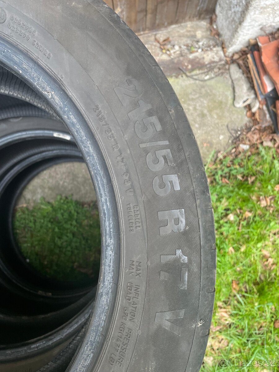 Letní pneu 215/55 R17 - 2