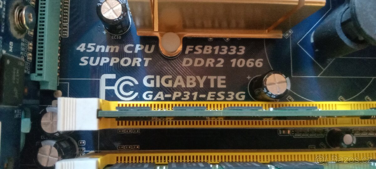 Základní deska gigabyte - 2