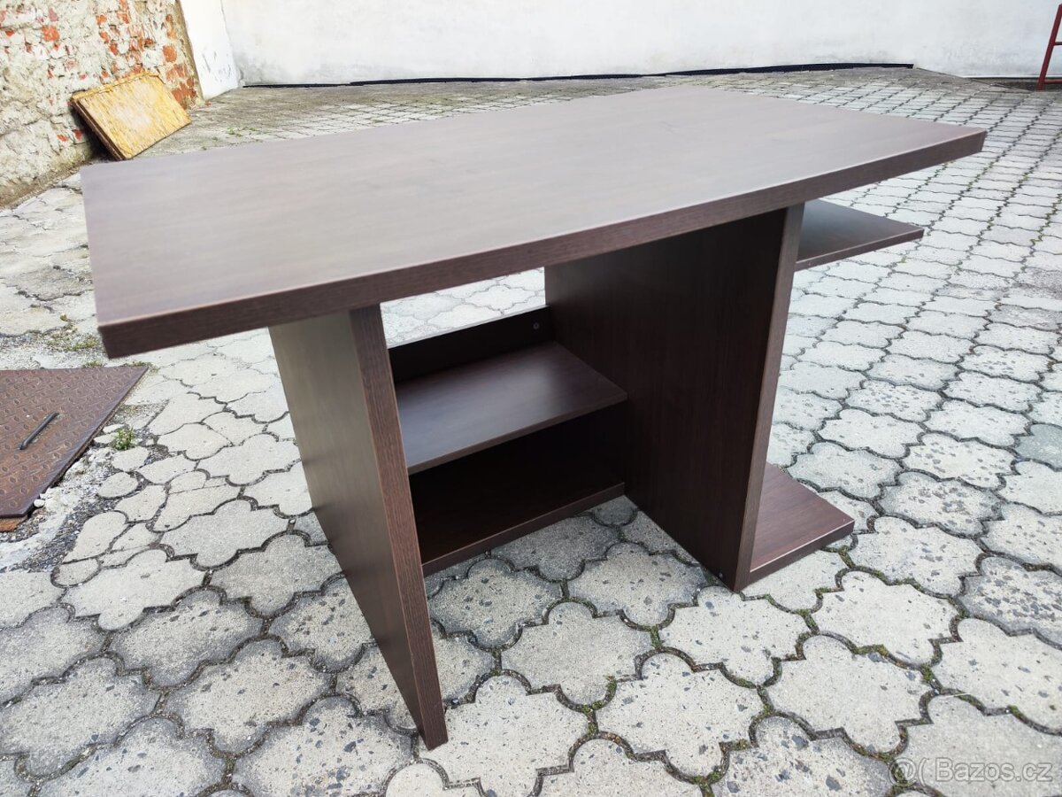 Prodej pevného stolu - 2