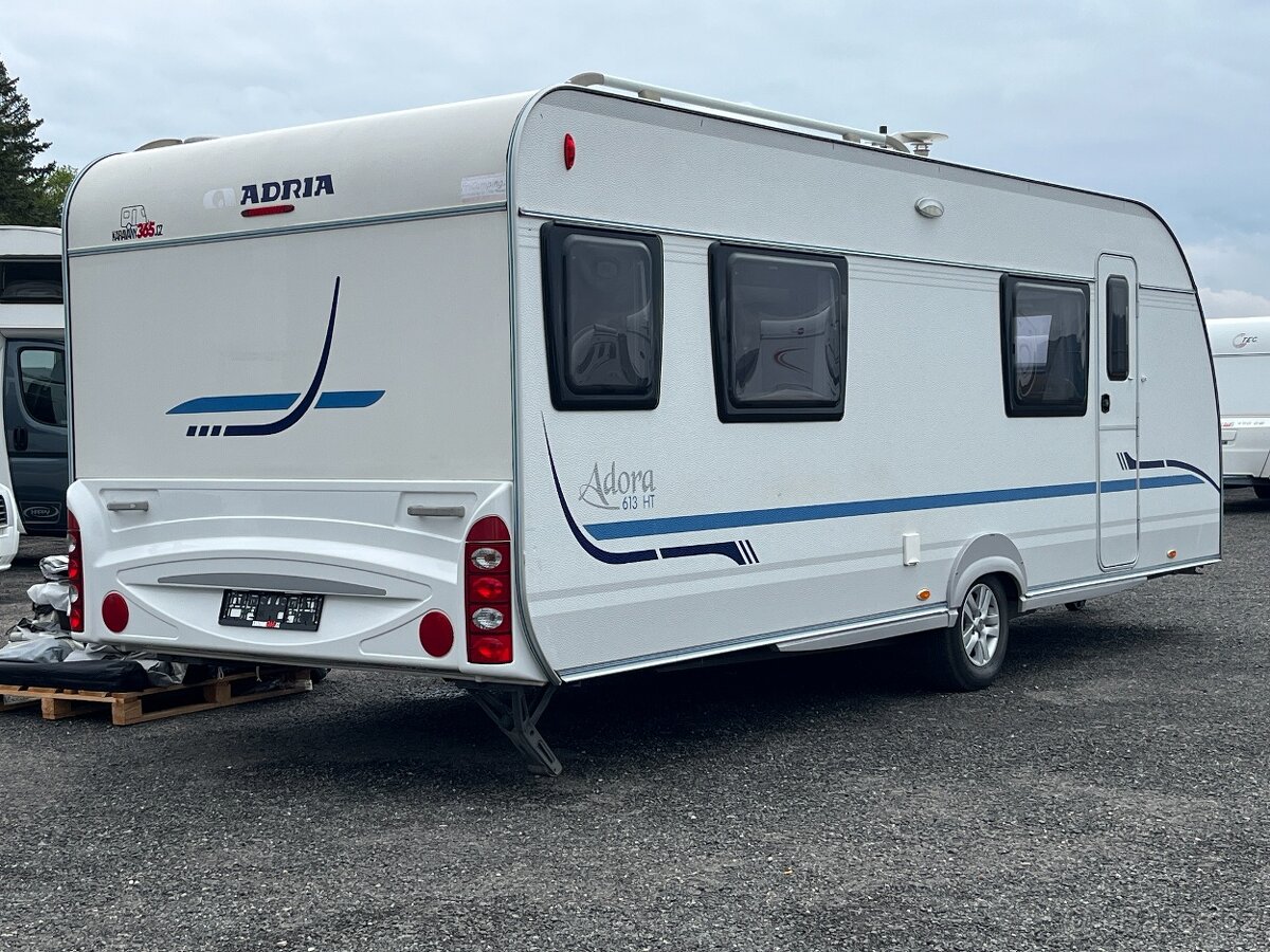 Adria Adora 613HT + předstan - 2