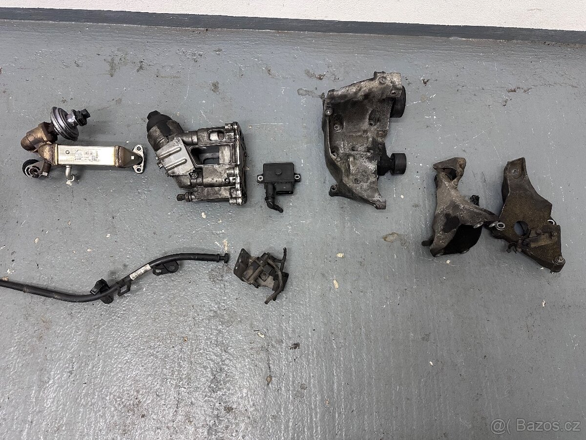 Bmw 320D N47 130kw příslušenství motoru - 2