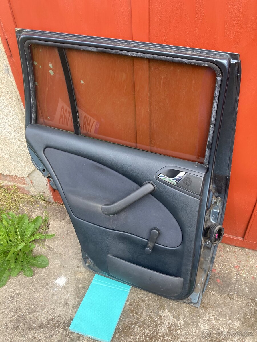 Dveře octavia 1 combi - 2