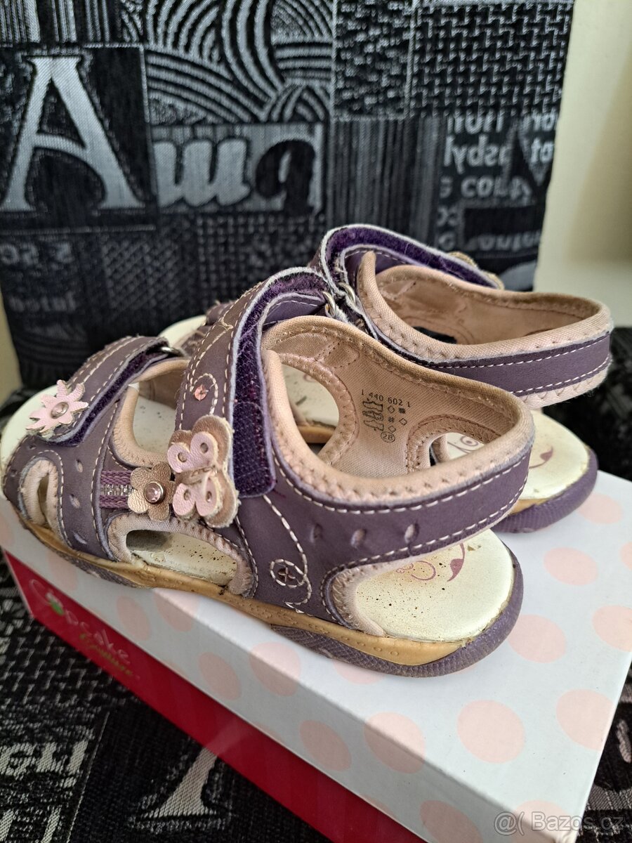 3 PÁRY Sandály 28/29 vše stélka 18 cm - 2