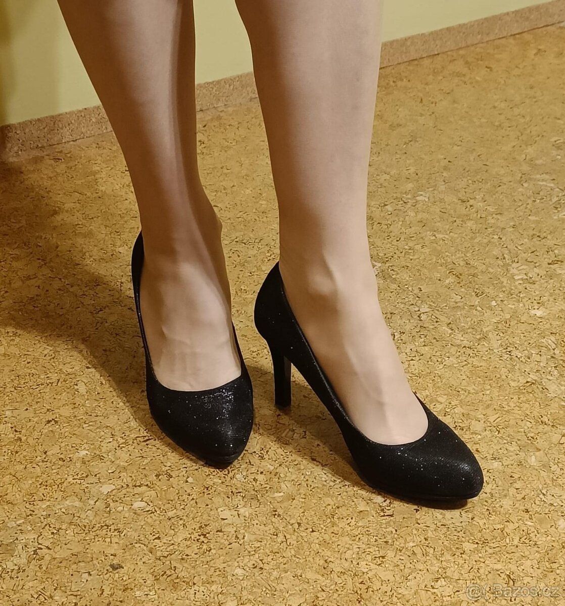 Dámské černé lodičky vel. 39 - 2