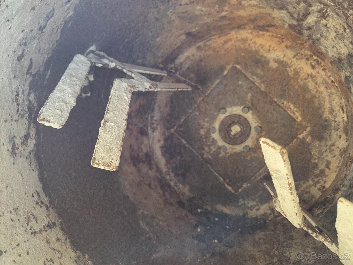 Míchačka na beton - 2