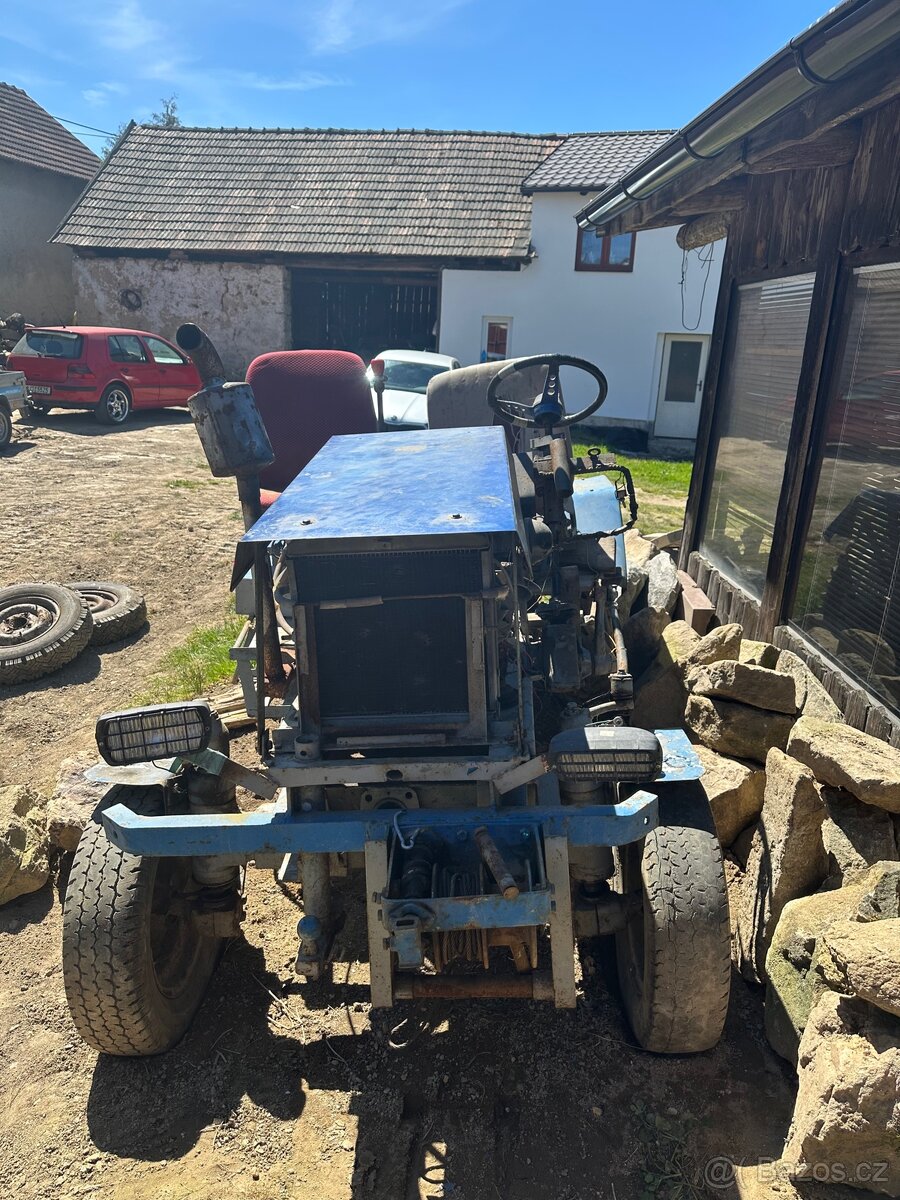 Malotraktor domácí výroby - 2