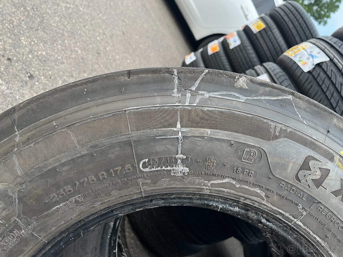 MICHELIN 235/75r17.5 235 75 17.5 143/141 - 2