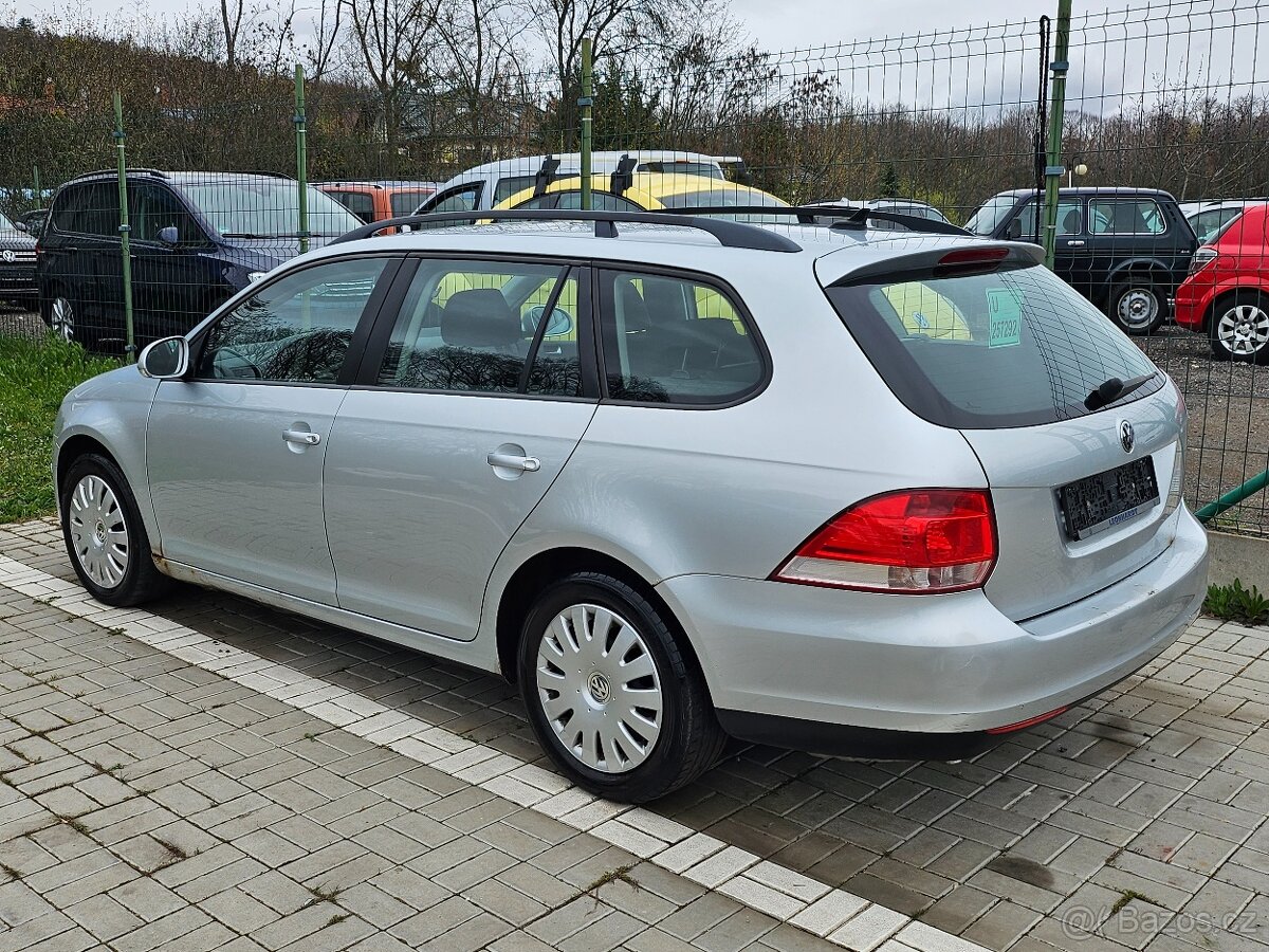 Volkswagen Golf Variant - 2