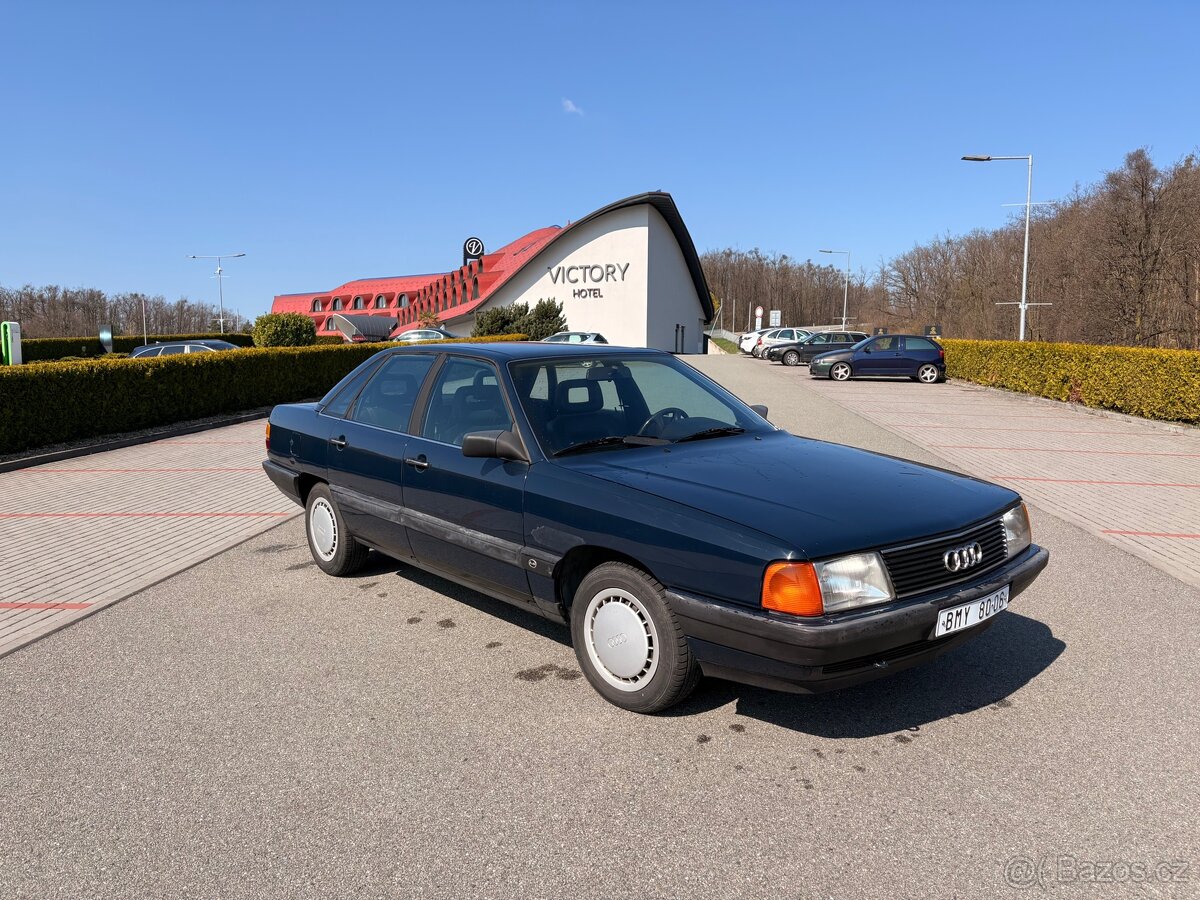 Audi 100 C3 2.3 pětiválec - 2