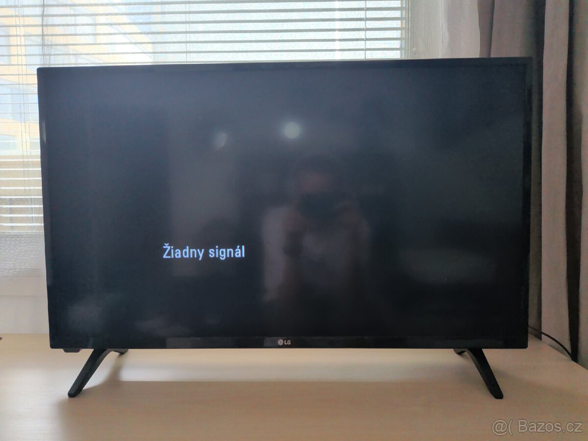 LG TV - 2