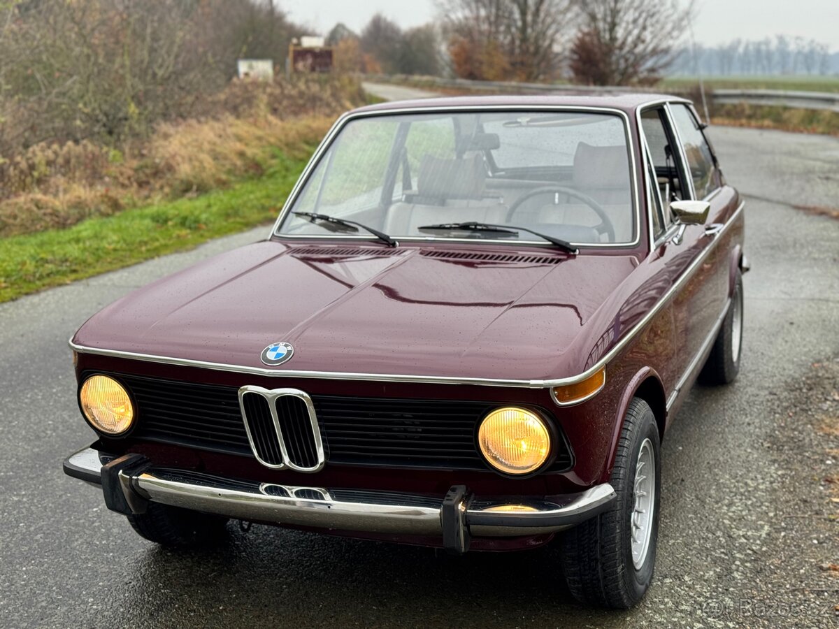 BMW 2002 Touring Malaga Rot - 2