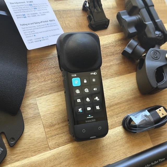 kamera Insta360 X4 - 2