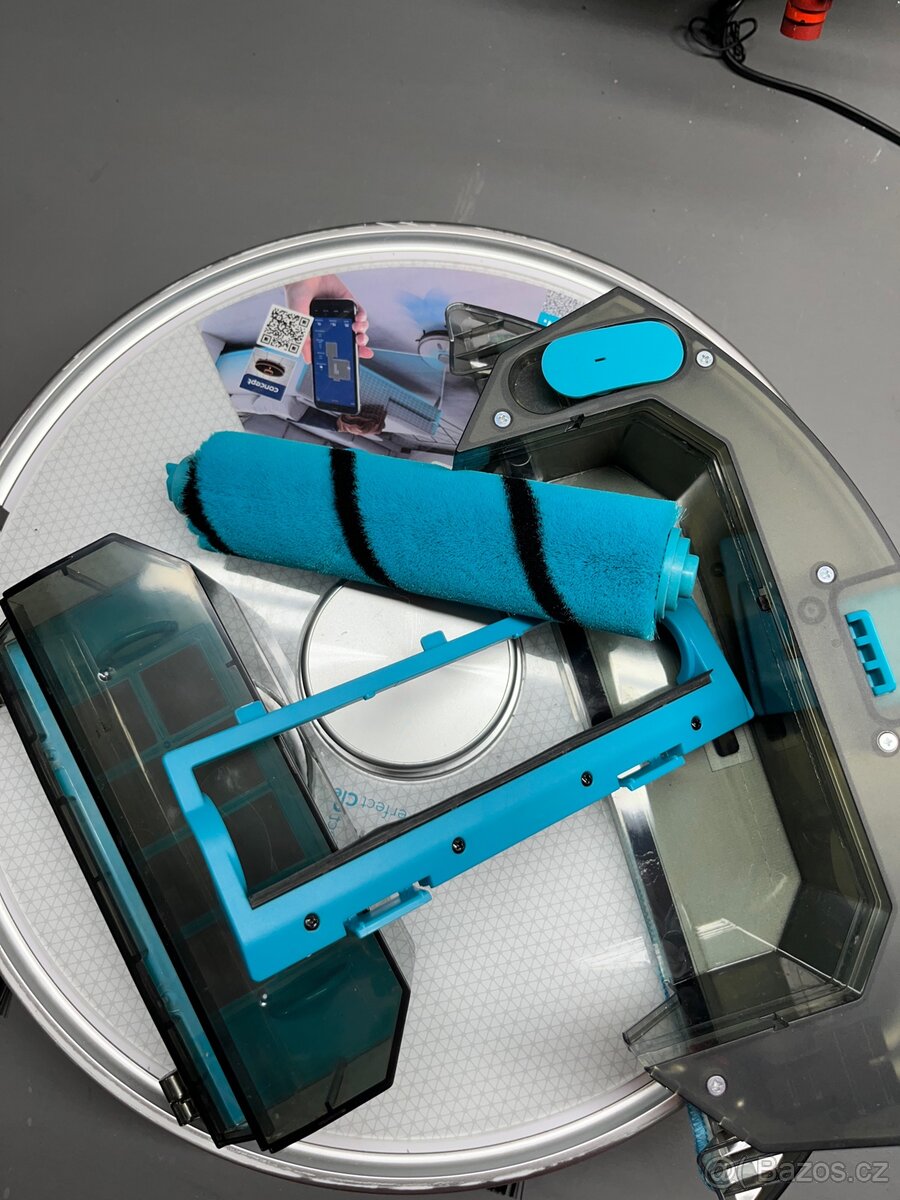 Concept VR3205 Robotický vysavač - 2
