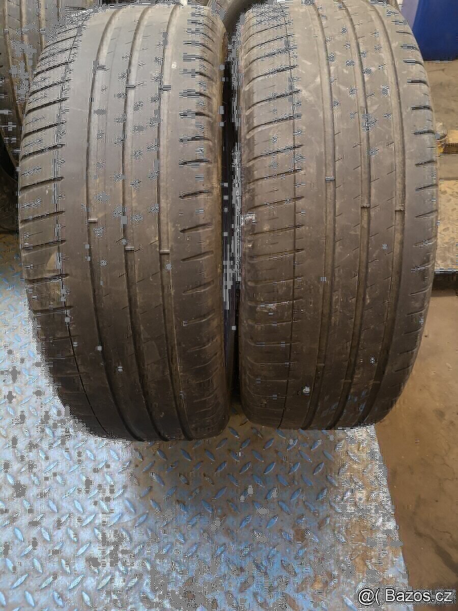 215/45 r18 215/45/18 - 2