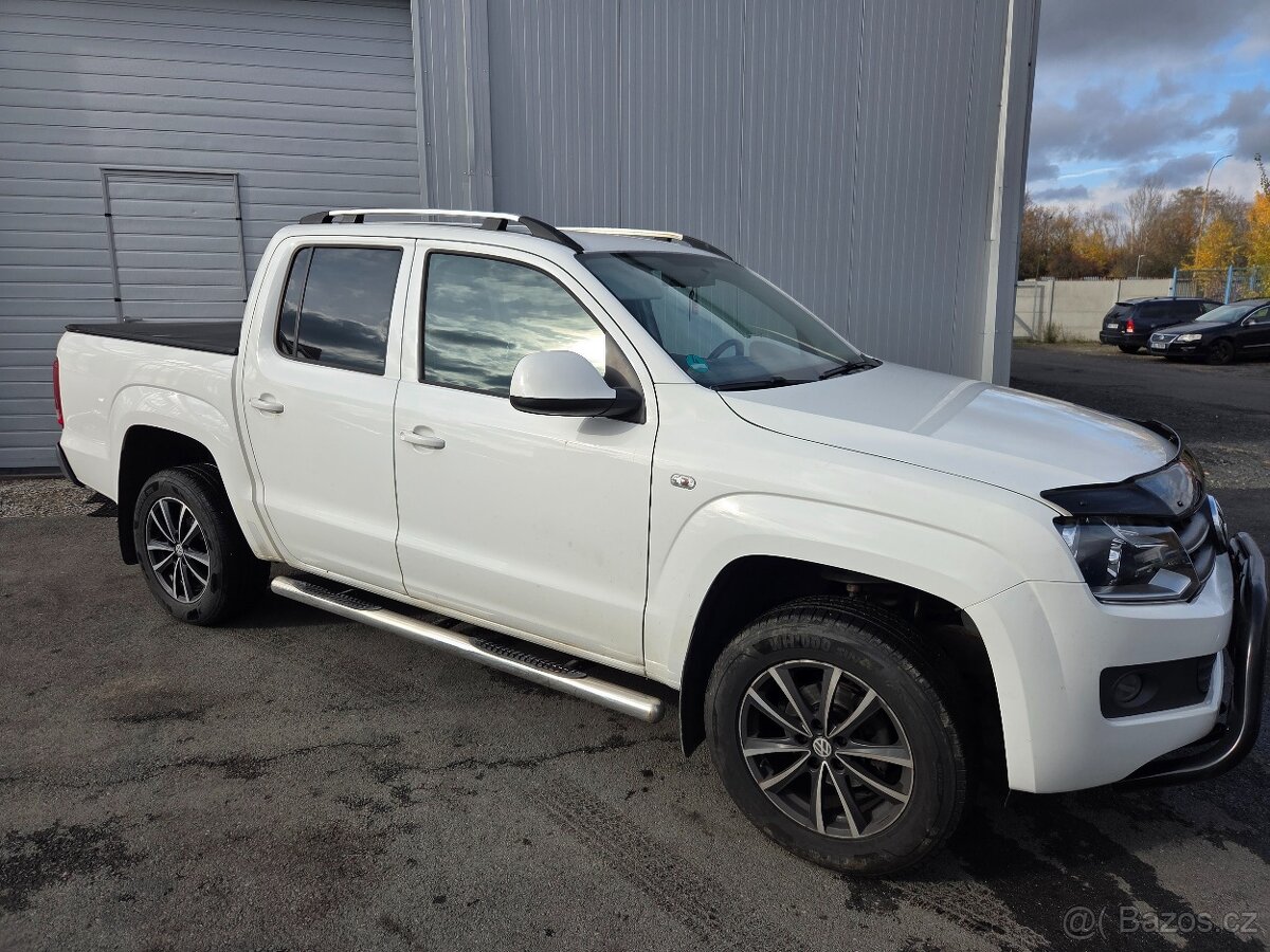 VW AMAROK 2.0 TDI 4X4 181000KM 103KW TĚSNĚNÍ POD HLAVOU KO