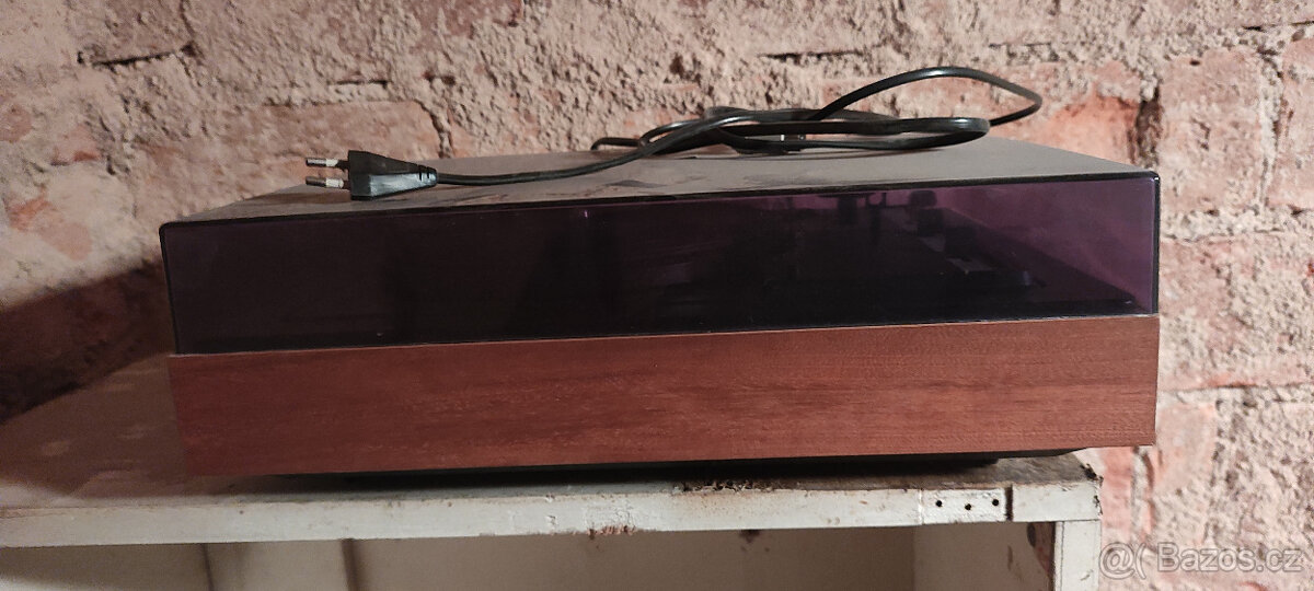 TESLA NC 160 - Gramofon - 2