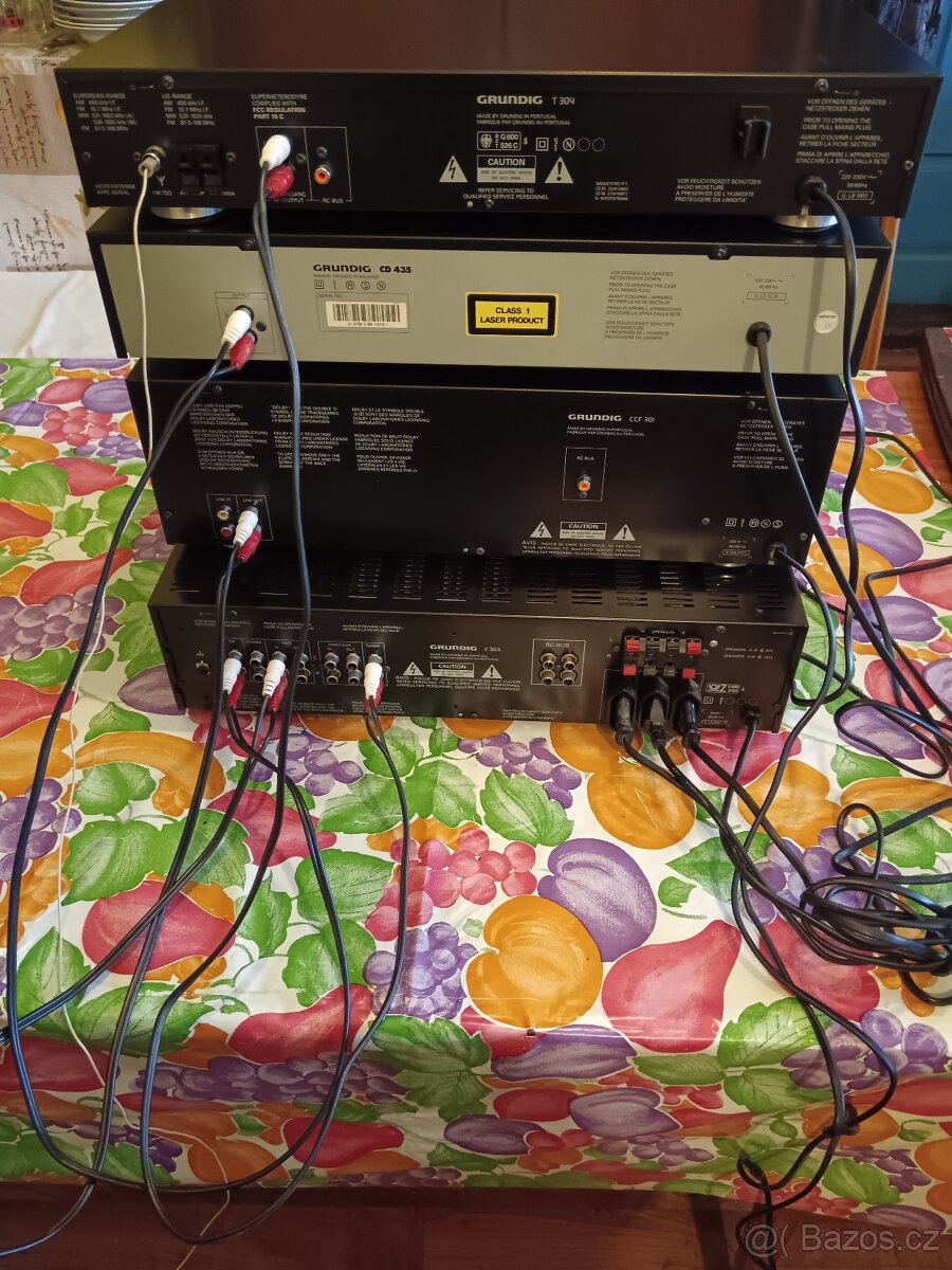 Grundig CD,Tuner,Tape deck,Zesilovač+2xdálkový ovladač - 2