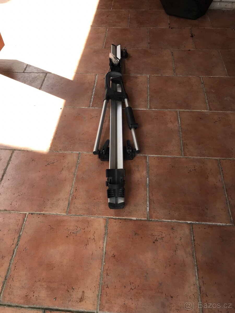 Střešní nosič kol - 2