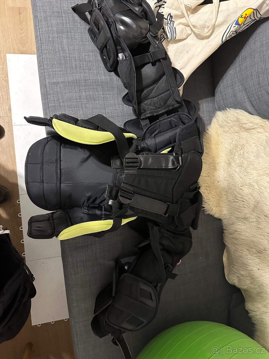 Brankářská vesta Warrior R\X4 E+ INT S/M - 2