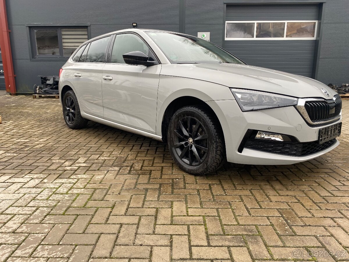 Škoda Scala 1.0 TSI 85Kw - ND z vozu grey F7A - 2