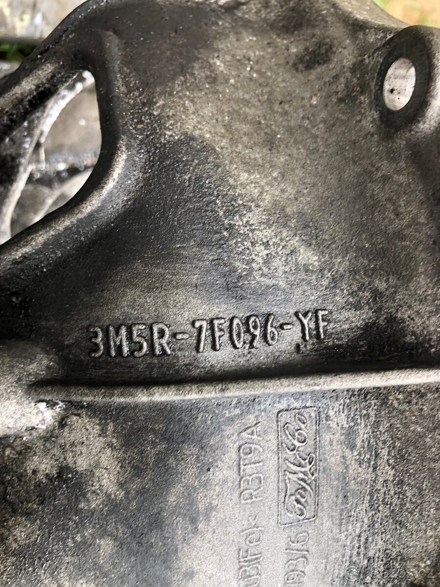 Ford focus 1.6 hdi 66kw díly - 2