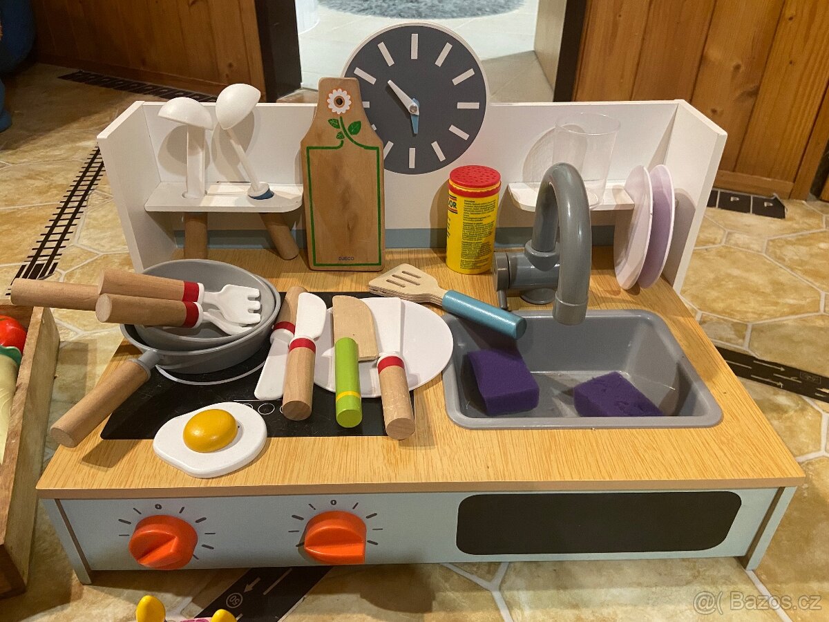 Dětská dřevěná kuchyňka - 2