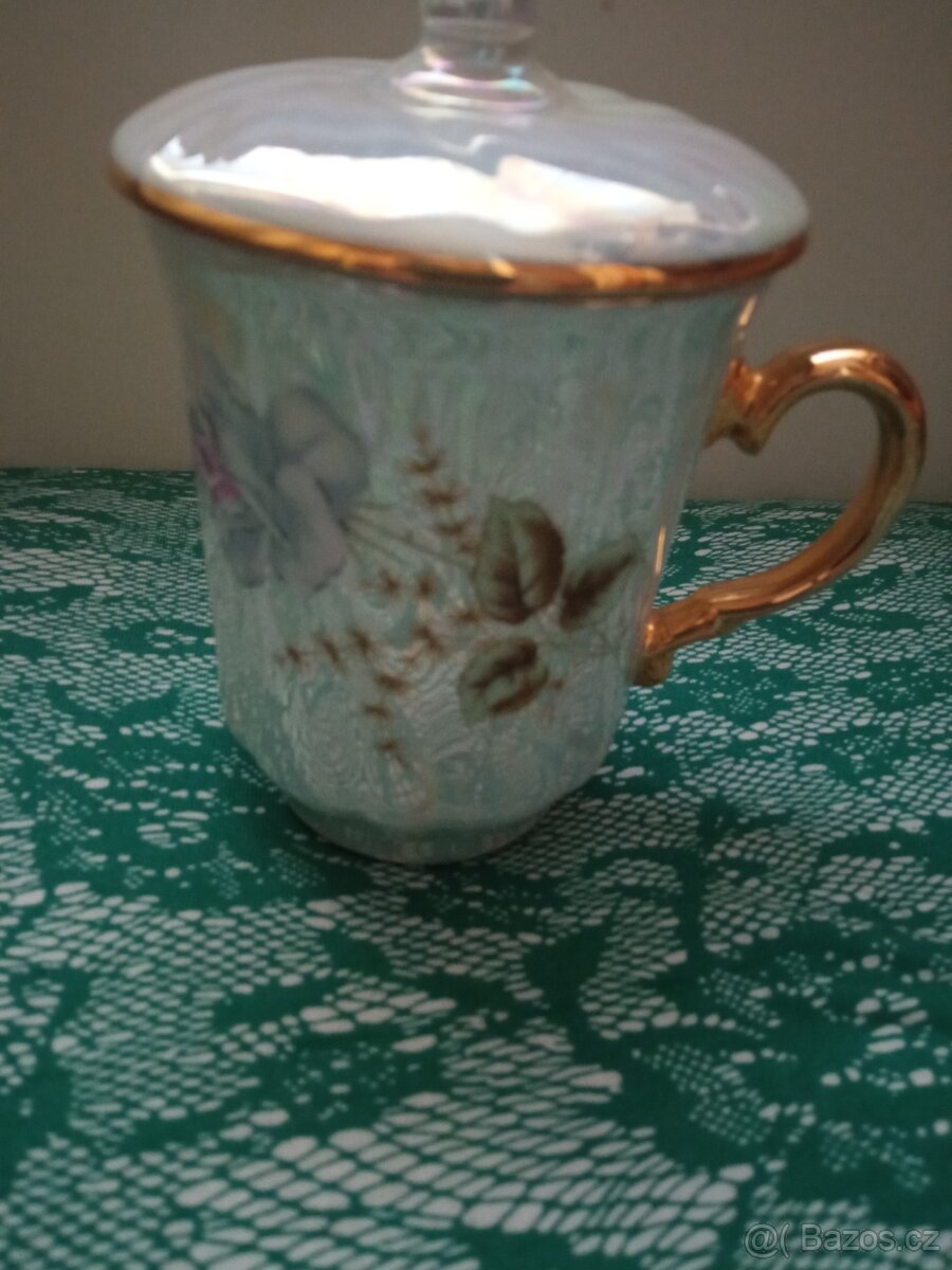 Hrneček s pokličkou - 2