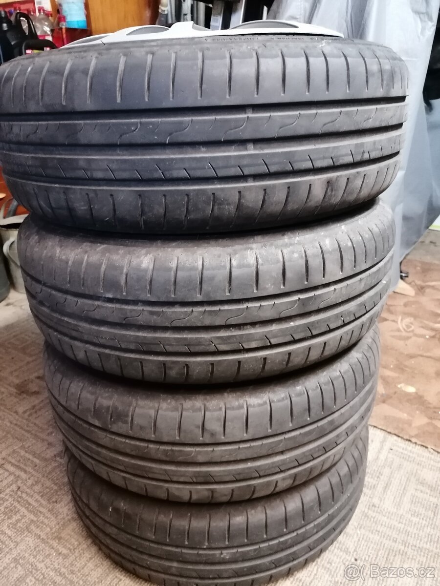 Letní pneu s ráfkem 185/60/15 - 2