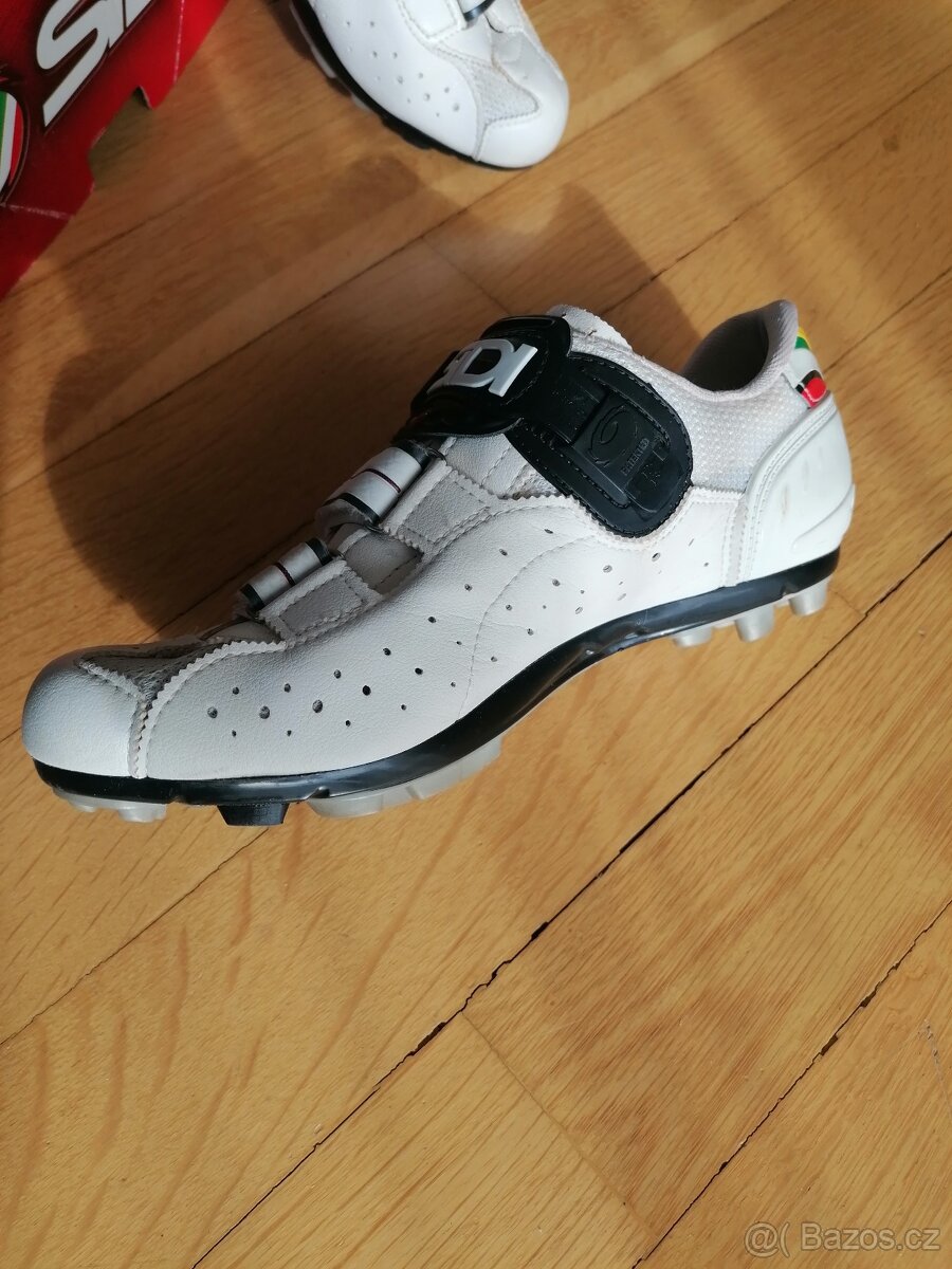 Cyklistické boty - nášlapy vel. 44 - 2