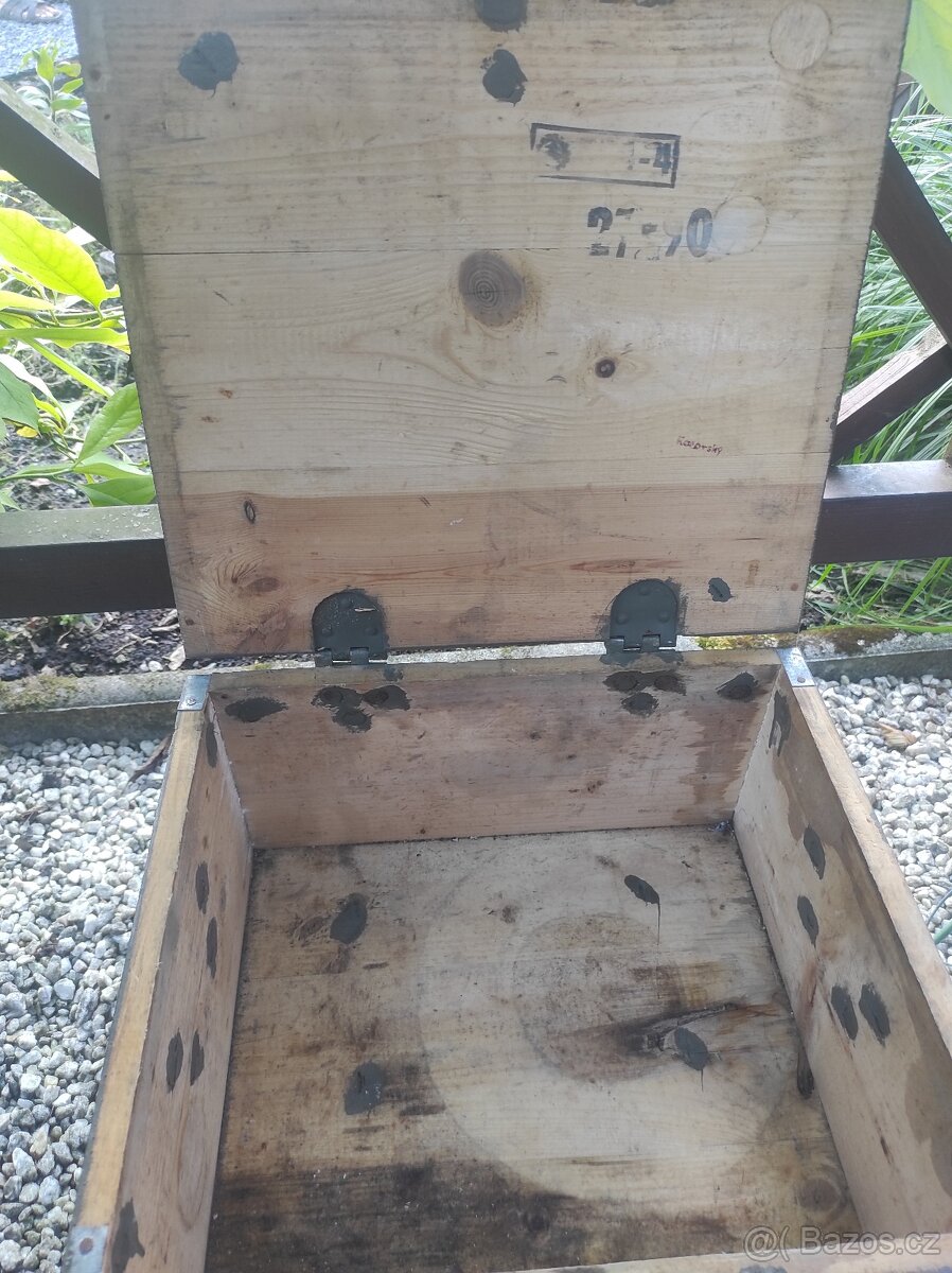 Dřevěná muniční bedna na náboje - 2