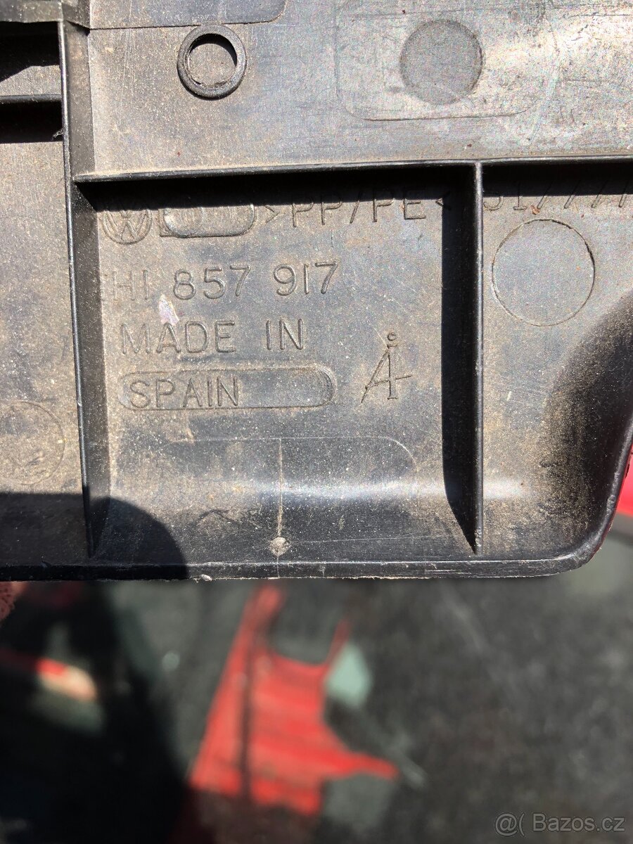 Kryt pojistkové skříně Golf MK3/vento - 2