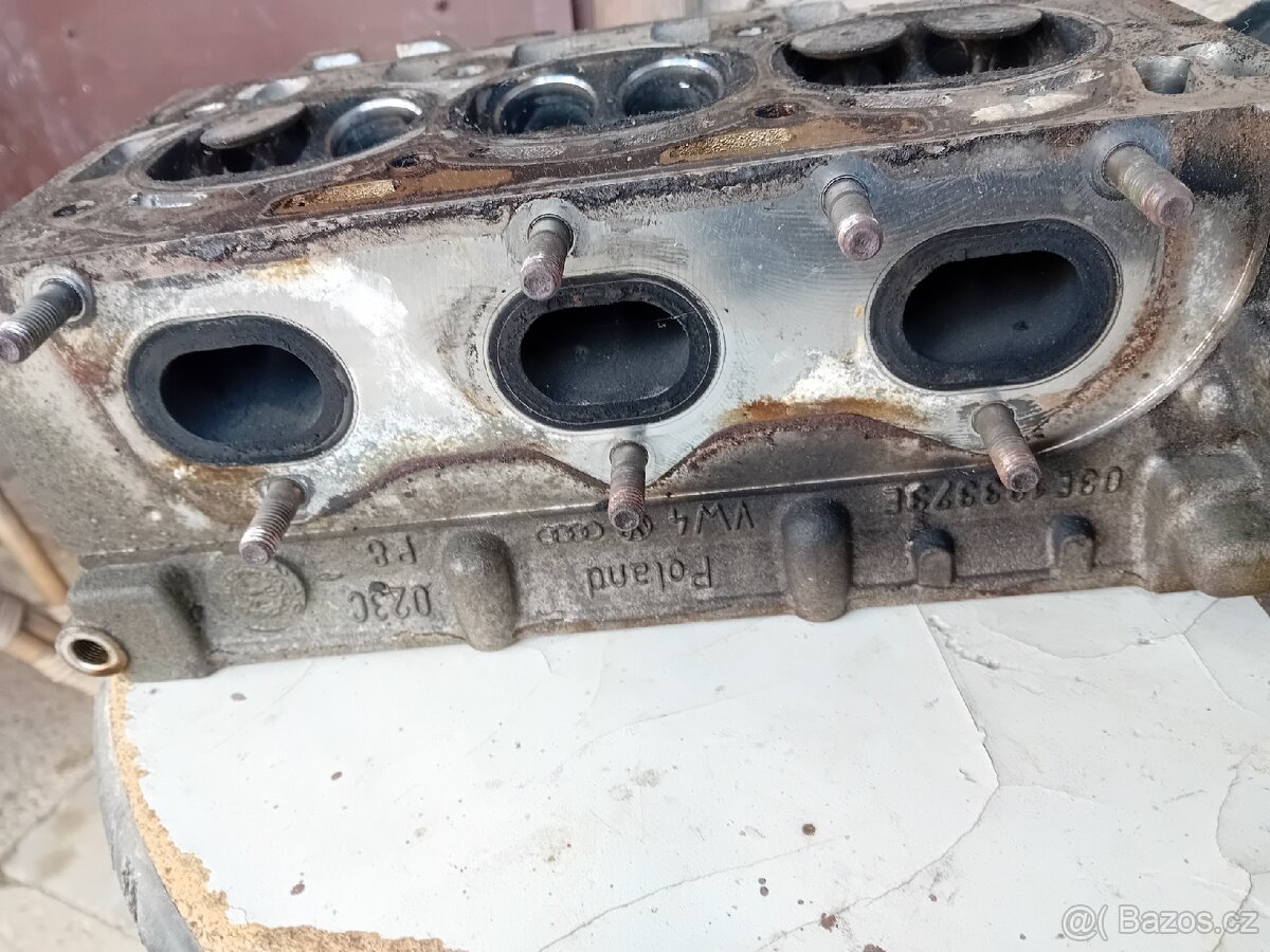 Hlava motoru 1.2 htp - 2