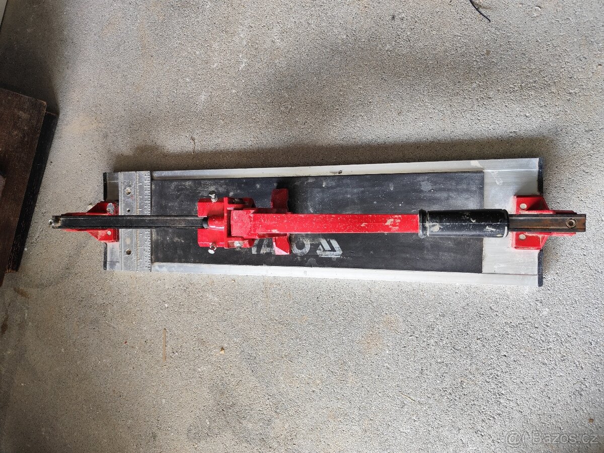 Řezačka obkladů YATO YT-3707 - 2