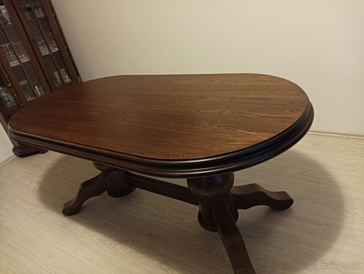 Jídelní zánovní stůl rustikal - 2