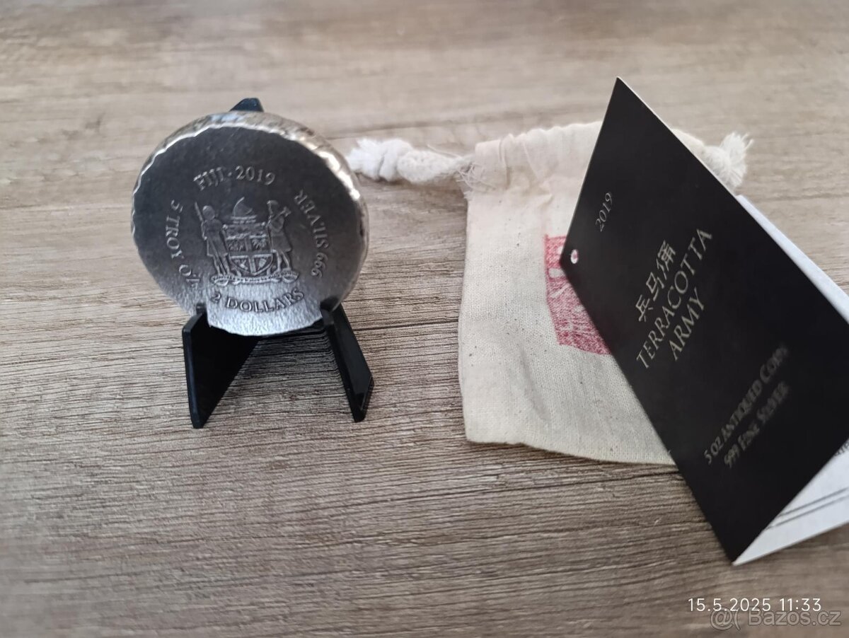 Stribrna investiční mince terracora army 5oz , 2019, antique - 2