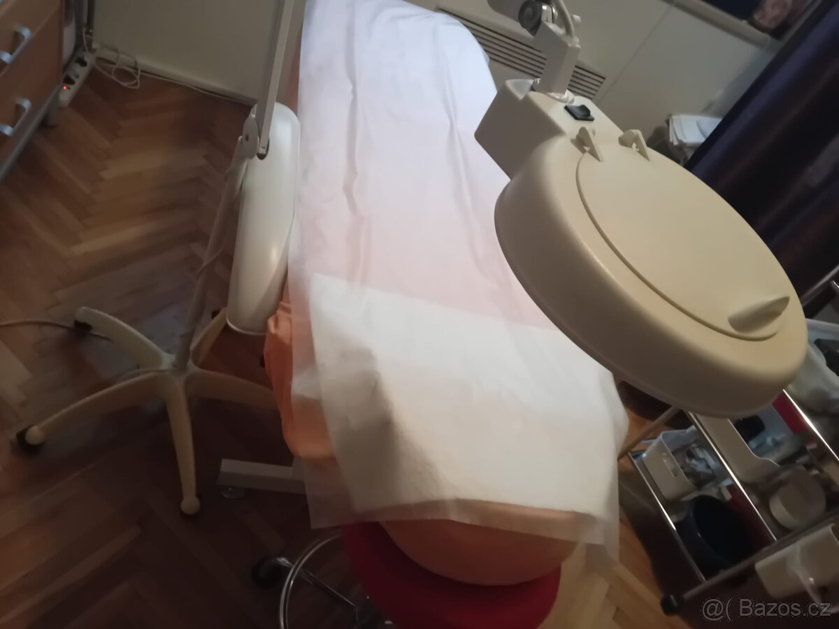 kosmetické lehátko - 2