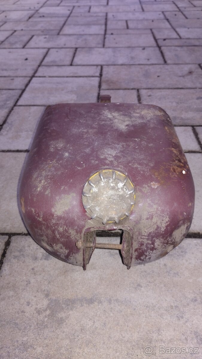 Jawa 550 Pařez - nádrž+ vicko - 2