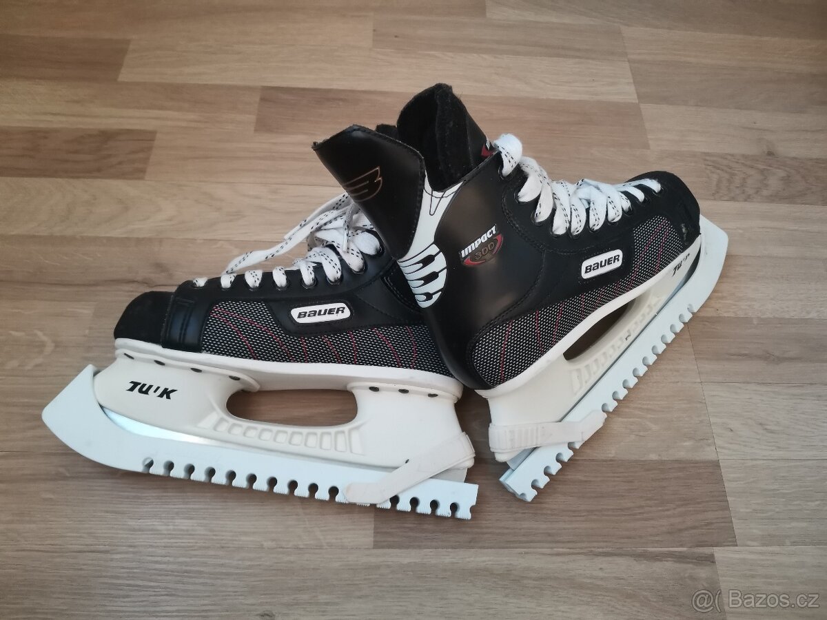 Krásné brusle Bauer velikost 250mm - 2